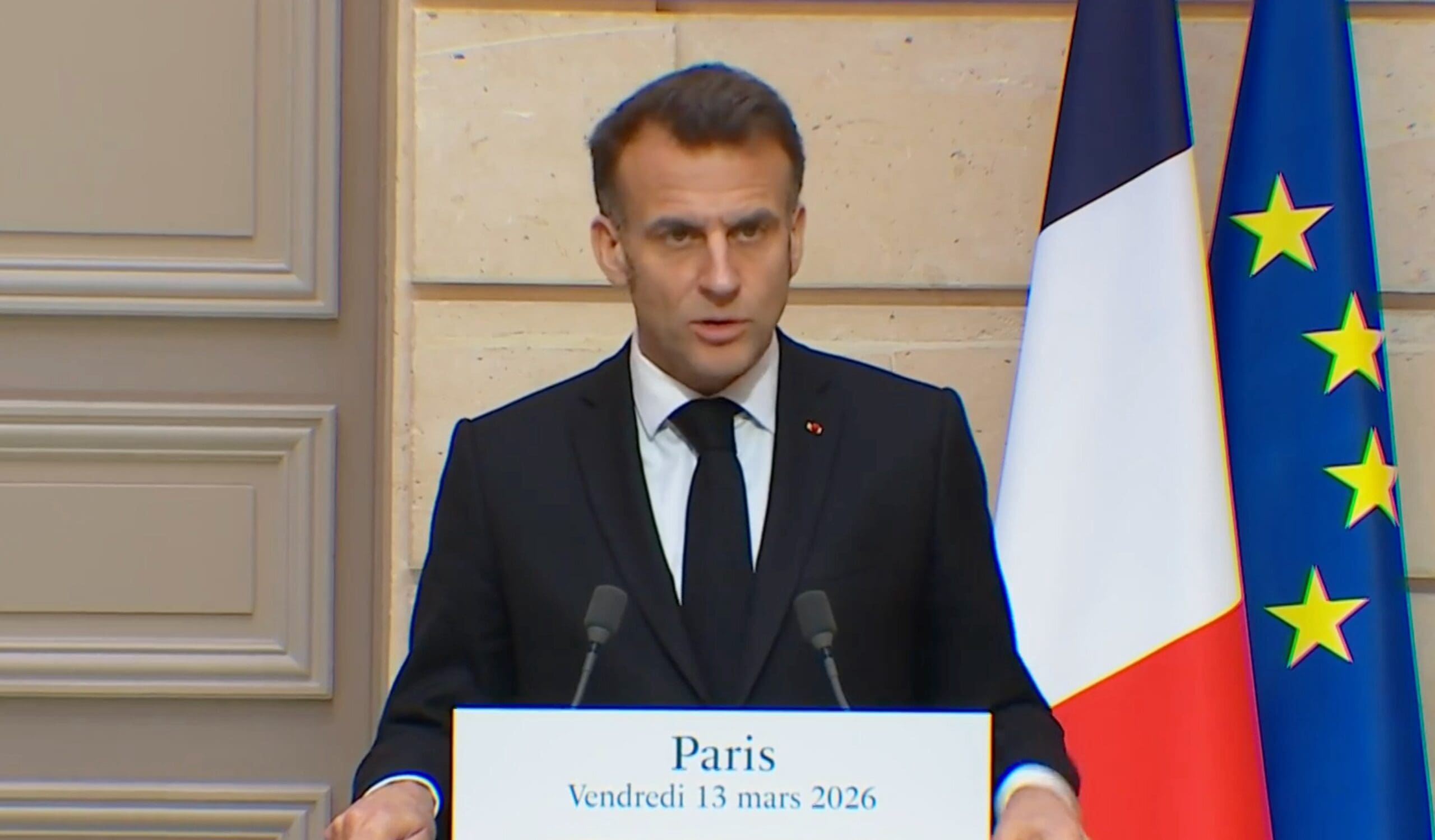 You are currently viewing Paris : Emmanuel Macron promet que la guerre en Iran ne détournera pas la France de son soutien à l’Ukraine