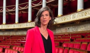 Lire la suite à propos de l’article Sandrine Runel : la députée PS refuse de « renvoyer dos à dos » LFI et l’extrême droite