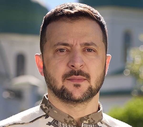 Lire la suite à propos de l’article Zelensky à Paris : le président ukrainien demande plus de missiles à Emmanuel Macron