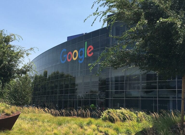 Lire la suite à propos de l’article Anthropic : Google investit 40 milliards de dollars pour accélérer la course mondiale à l’IA