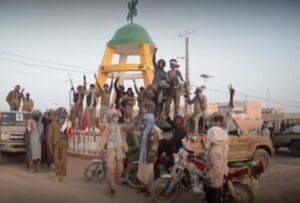 Lire la suite à propos de l’article Mali : Bamako sous pression, djihadistes et indépendantistes lancent une offensive coordonnée