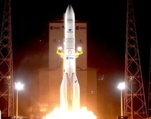 Lire la suite à propos de l’article Ariane 6 : 32 satellites Amazon en orbite pour renforcer la concurrence face à Starlink