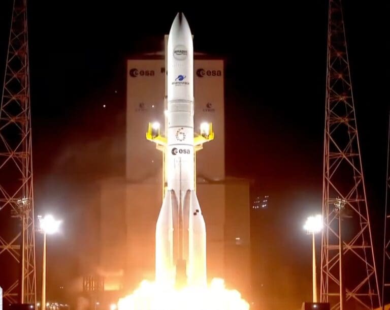 Lire la suite à propos de l’article Ariane 6 : 32 satellites Amazon en orbite pour renforcer la concurrence face à Starlink