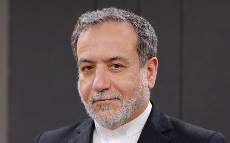 Lire la suite à propos de l’article Iran : Abbas Araghtchi en visite au Pakistan sur fond de tensions avec Washington et Tel-Aviv