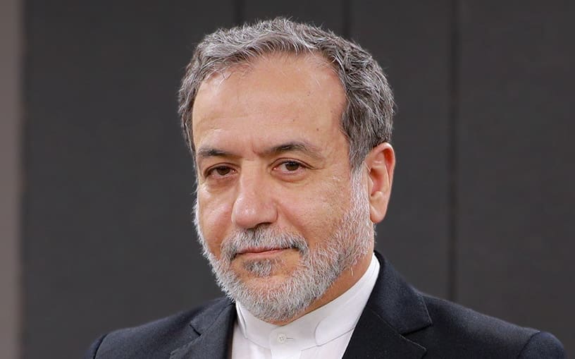 You are currently viewing Iran : Abbas Araghtchi en visite au Pakistan sur fond de tensions avec Washington et Tel-Aviv