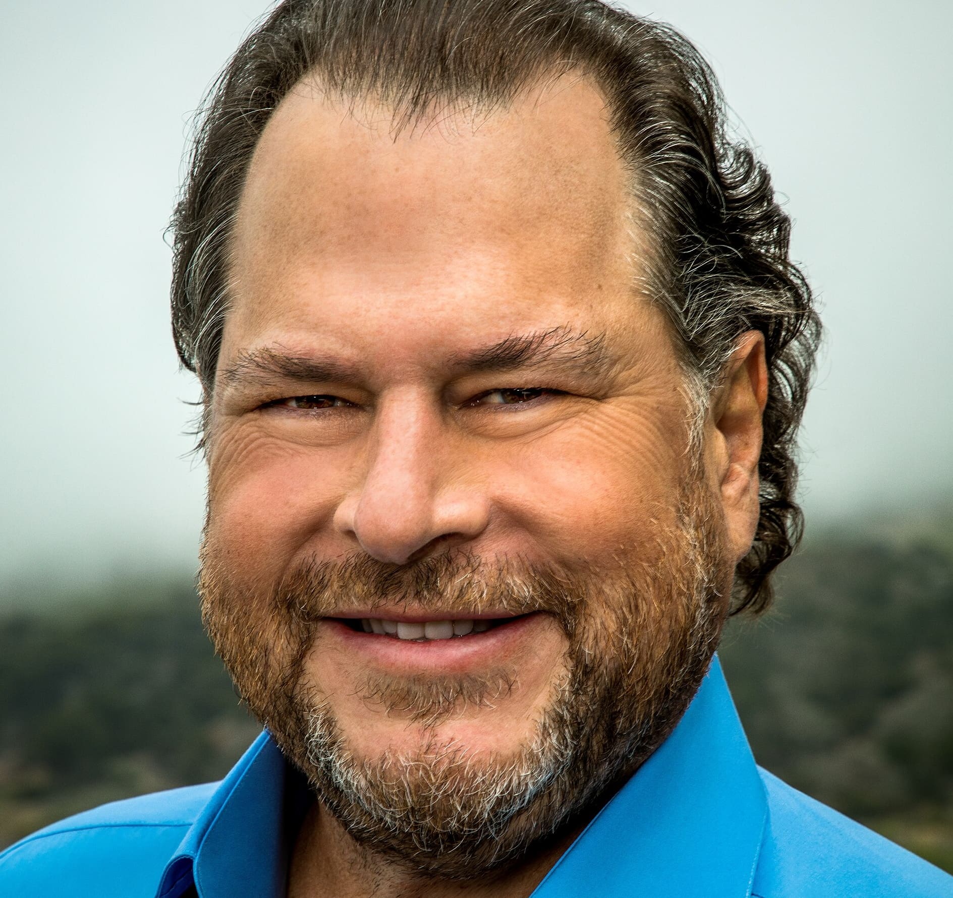 You are currently viewing Slack : Salesforce transforme sa messagerie en plateforme dopée à l’intelligence artificielle