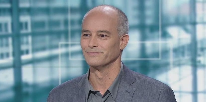 You are currently viewing Suisse : Le journaliste Frédéric Koller constate une “Israëlisation” de la Maison-Blanche