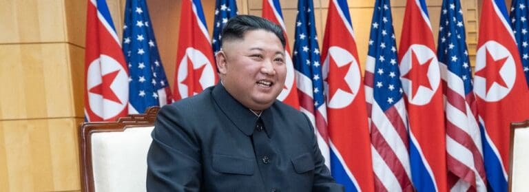 Lire la suite à propos de l’article Corée du Nord : Pyongyang inscrit une riposte nucléaire automatique dans sa Constitution