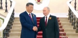 Lire la suite à propos de l’article Xi Jinping : après Donald Trump, Vladimir Poutine vient consolider l’axe Pékin-Moscou