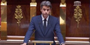 Lire la suite à propos de l’article Gabriel Attal : vers une officialisation de sa candidature à la présidentielle de 2027