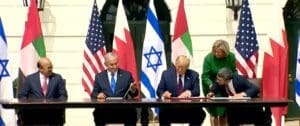 Lire la suite à propos de l’article Accords d’Abraham : Donald Trump relance la pression sur l’Arabie saoudite et le Qatar dans son plan de paix avec l’Iran