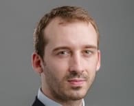 Lire la suite à propos de l’article Editis : l’arrivée de Tomás Potucek au conseil d’administration interroge en pleine OPA sur Fnac Darty