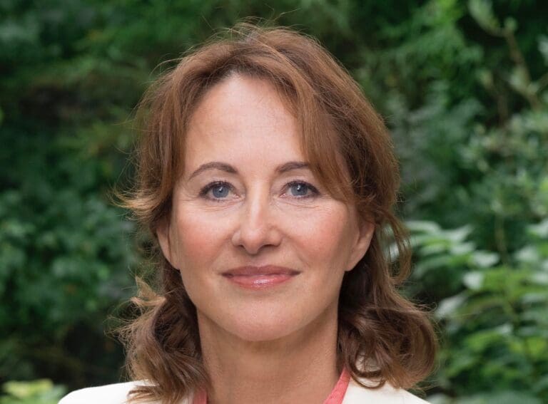 Lire la suite à propos de l’article Emmanuel Macron au Kenya : Ségolène Royal voit un intervention « néo-coloniale »