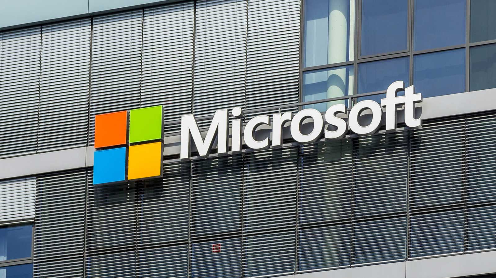 You are currently viewing Failles Windows : Microsoft menace un chercheur en sécurité