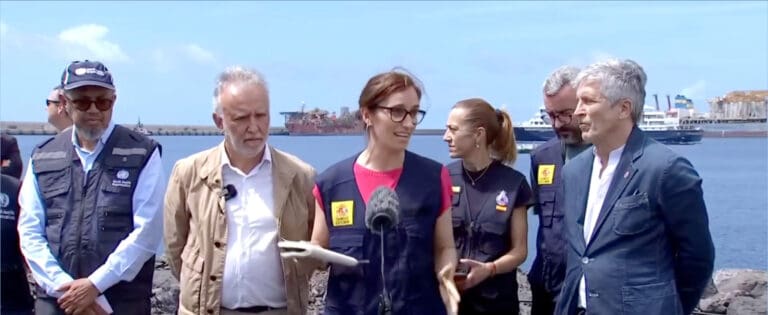Lire la suite à propos de l’article Hantavirus : la ministre espagnole salue le bon déroulement des opérations et rappelle un exercice organisé dès avril
