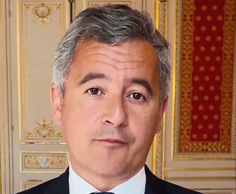 Lire la suite à propos de l’article Justice augmentée : Gérald Darmanin déploie « Mon Assistant Justice », l’intelligence artificielle souveraine du ministère
