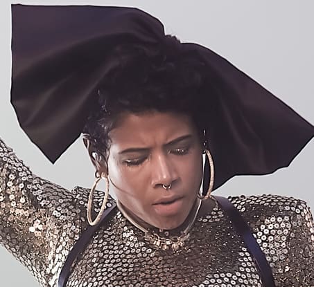 Lire la suite à propos de l’article Kelis vs The Neptunes : “Milkshake”, le tube qui a enrichi Pharrell mais pas la chanteuse