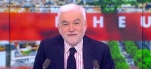 Lire la suite à propos de l’article Pascal Praud : vive colère après les déclarations de Mathilde Panot sur l’identité française