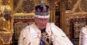 Lire la suite à propos de l’article Royaume-Uni : le roi Charles III annonce l’identité numérique dans son discours au Parlement