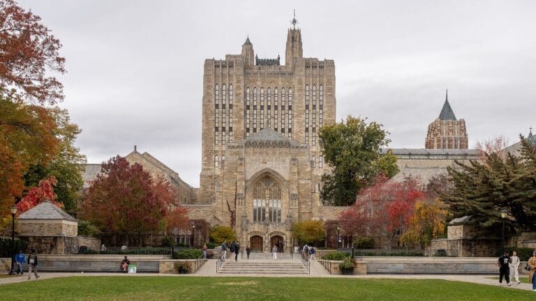 Lire la suite à propos de l’article États-Unis : Yale visée par une plainte de l’administration Trump pour discrimination