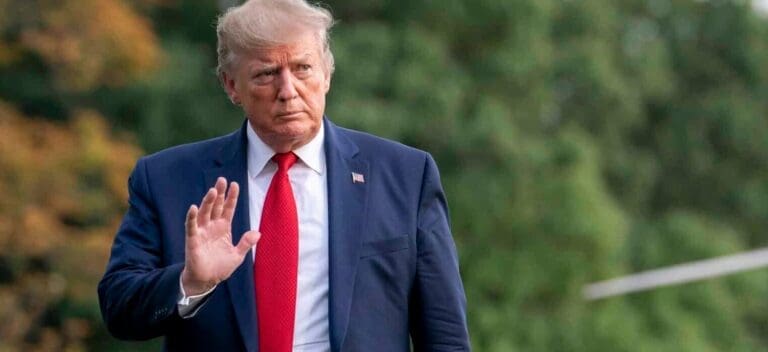 Lire la suite à propos de l’article IA : Donald Trump repousse un décret majeur par crainte de freiner les États-Unis face à la Chine
