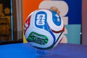 Lire la suite à propos de l’article Coupe du monde 2026 : hymnes de supporters générés par l’IA, nouvelle bataille culturelle et musicale