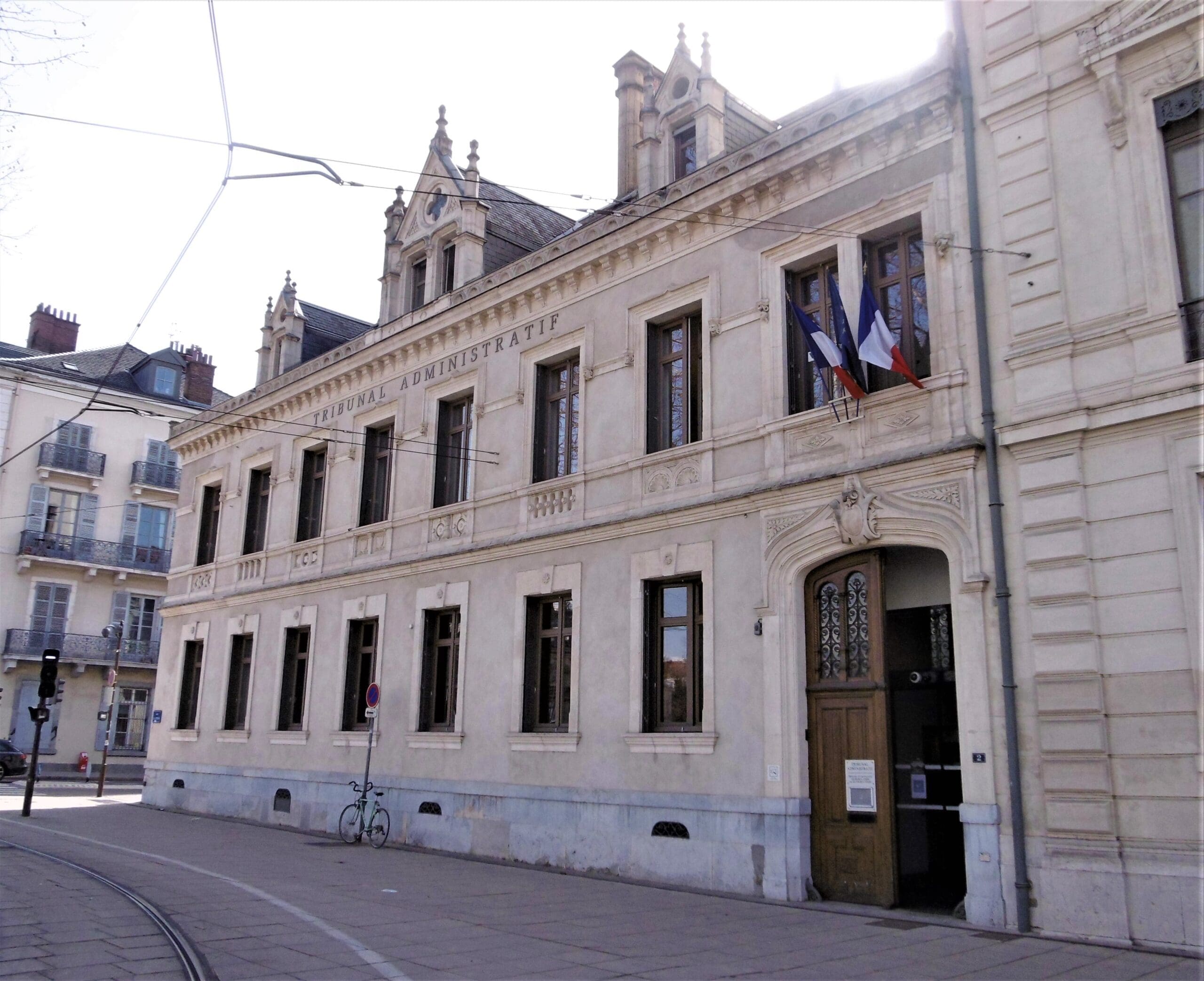 You are currently viewing Franck Sinisi : l’ancien élu FN condamné à 10 mois de prison avec sursis pour provocation à la haine