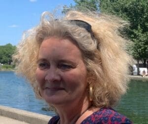 Lire la suite à propos de l’article Nuit Blanche à Paris : la maire du 10e affirme avoir été agressée lors d’une action de militants “intégristes”