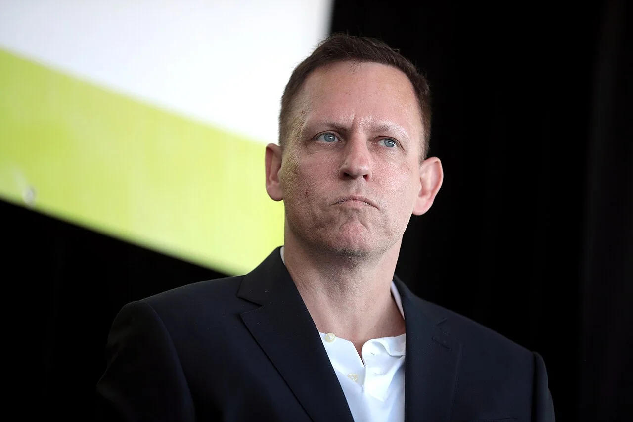 You are currently viewing Peter Thiel : le cofondateur de Palantir s’installe en Argentine