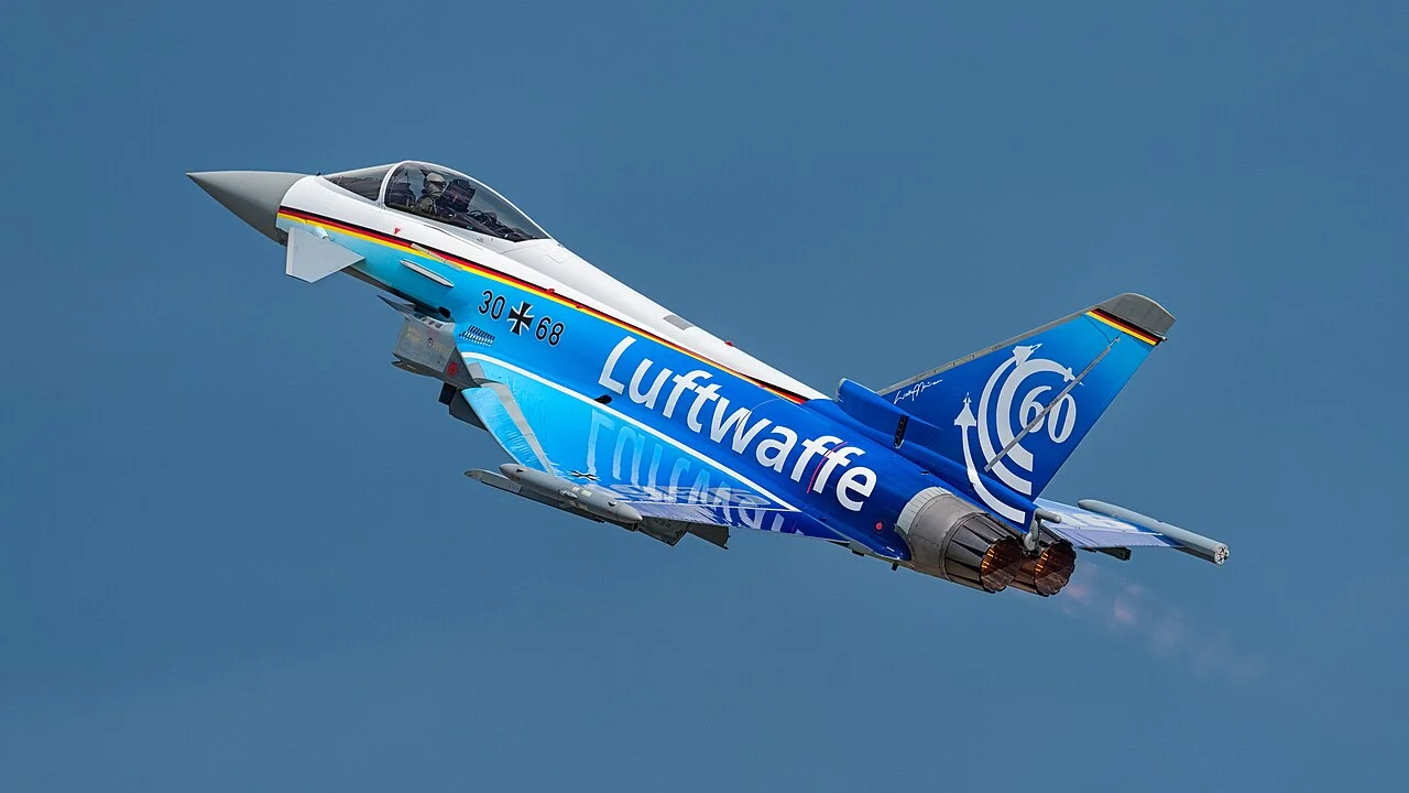 Un avion de combat européen en vol